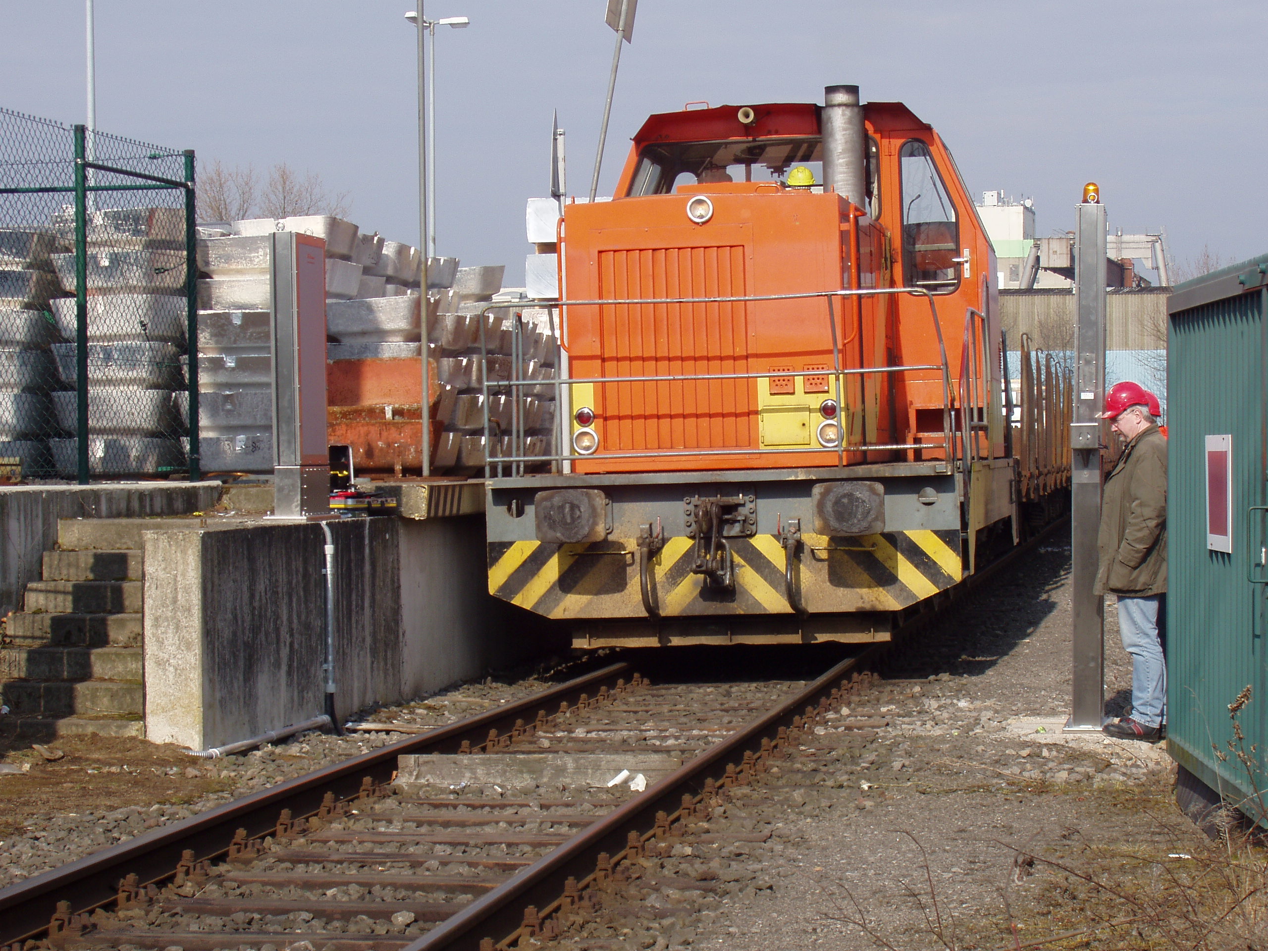  德國紐威SEA RAMBO通道式車輛放射性檢測系統